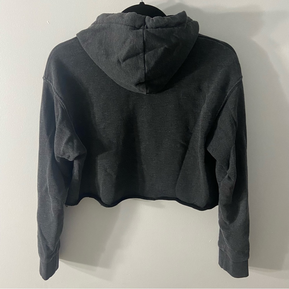 H&M Basic Gray Cropped Hoodie - Picture 4 of 4
